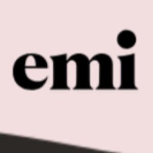 Топ мастер маникюра от Emi