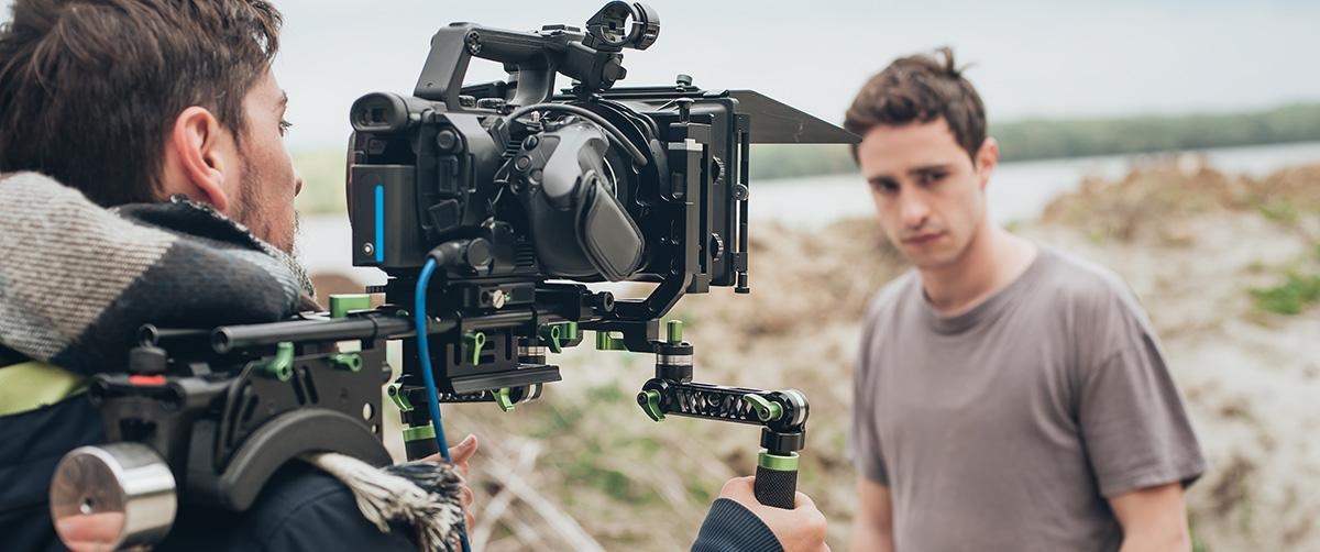 Профессия актер: специализации, зарплаты, карта навыков, требования, где можно учиться