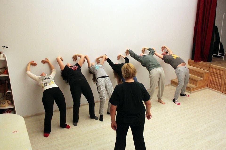 Профессия актер: специализации, зарплаты, карта навыков, требования, где можно учиться